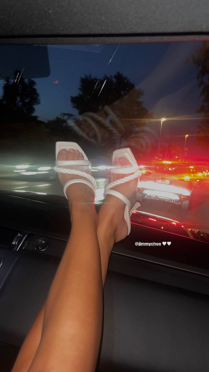 Carla Ginola Feet